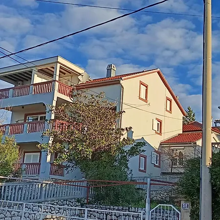 Lägenhet Milano Novi Vinodolski